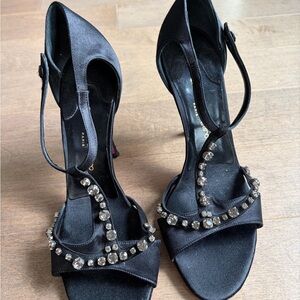 Emanuel Ungaro Black Satin Heels size 8.5